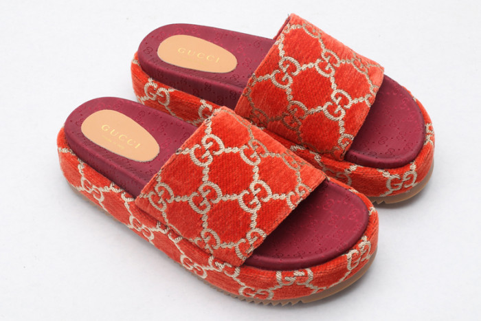 GUI SANDAL