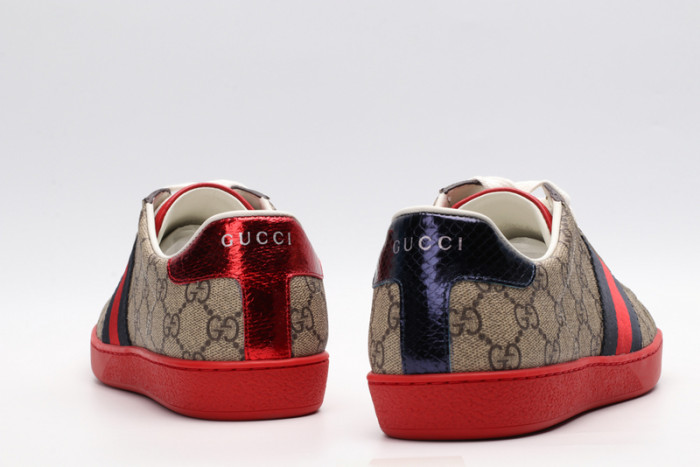 GUI SNEAKER