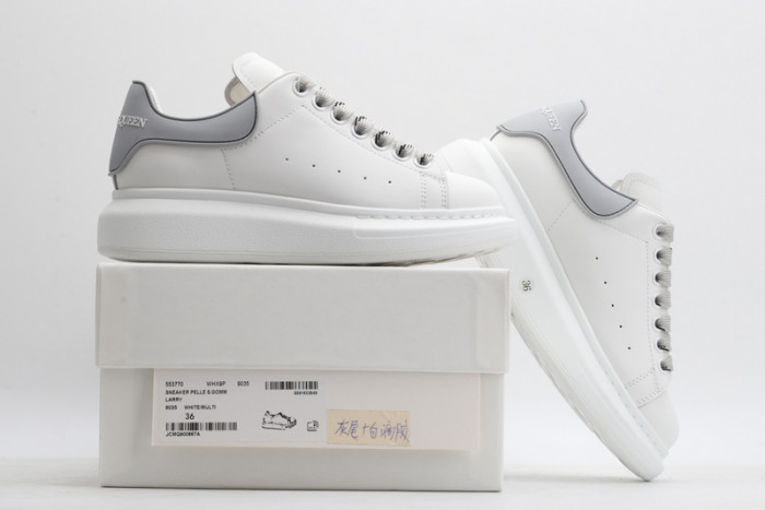 ALEX MCQU SNEAKER