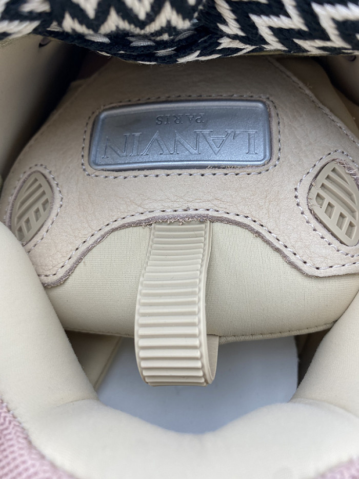 LANV1N CURB SNEAKER