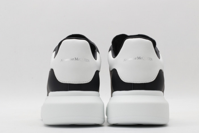 ALEX MCQU SNEAKER