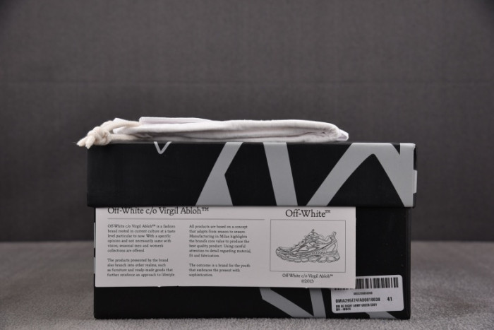OFW SNEAKER