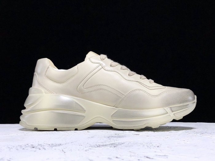 GUI SNEAKER