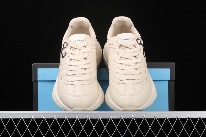 GUI SNEAKER