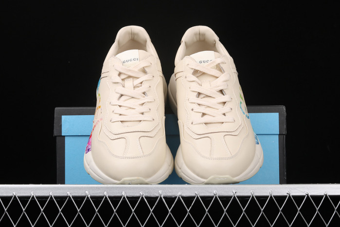 GUI SNEAKER