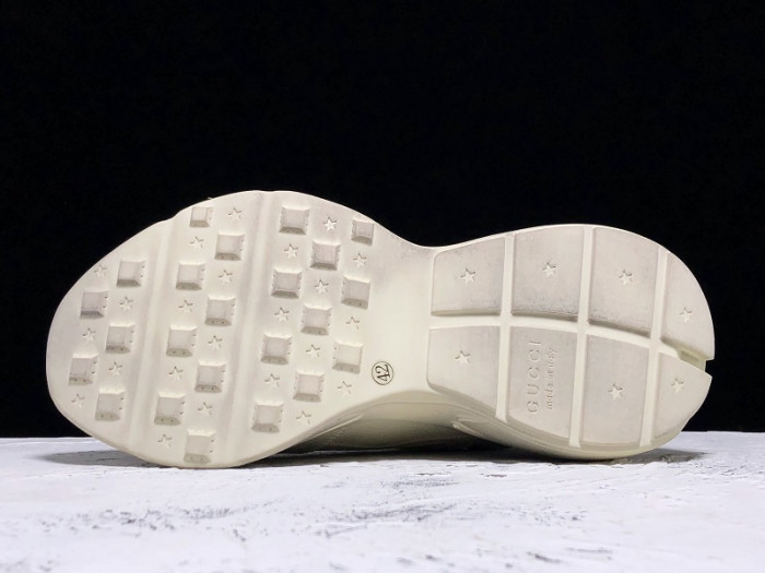 GUI SNEAKER
