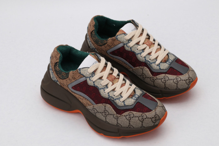 GUI SNEAKER