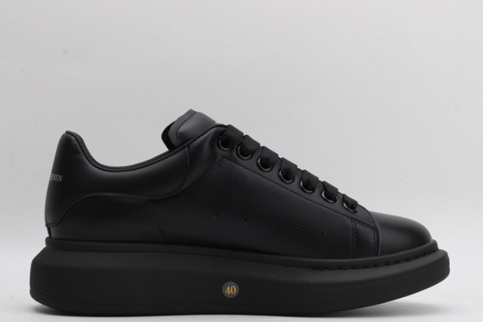 ALEX MCQU SNEAKER