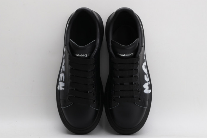 ALEX MCQU SNEAKER