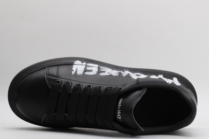 ALEX MCQU SNEAKER