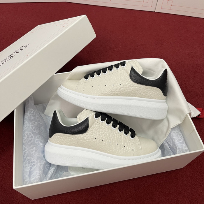 ALEX MCQU SNEAKER