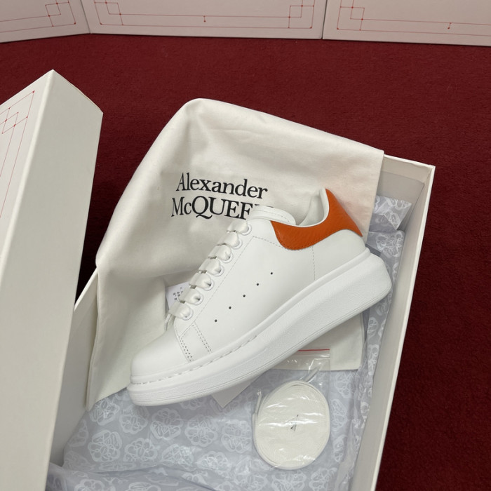 ALEX MCQU SNEAKER