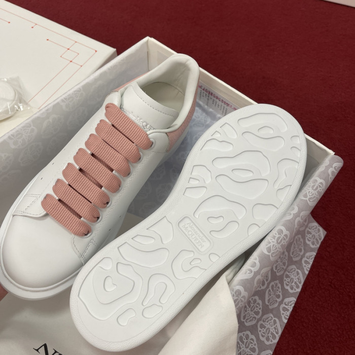 ALEX MCQU SNEAKER