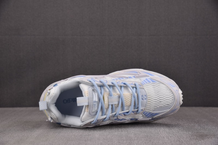 OFW SNEAKER