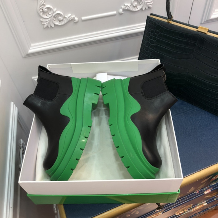 BV boots 029