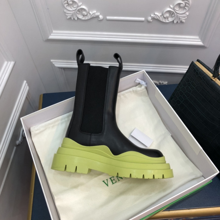 BV boots 010