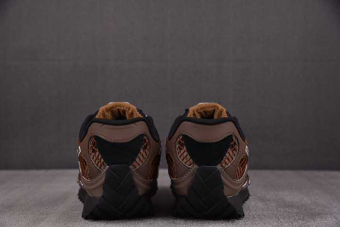 BV sneaker
