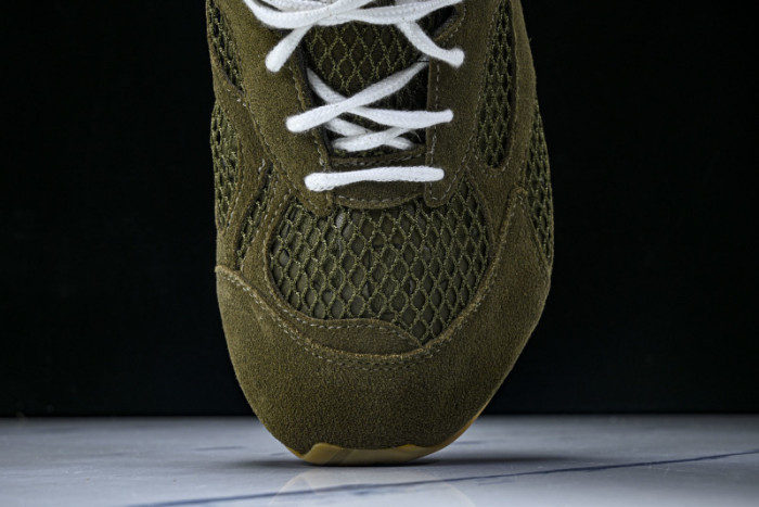 BV sneaker