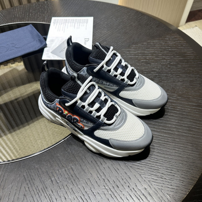 D10R SNEAKER