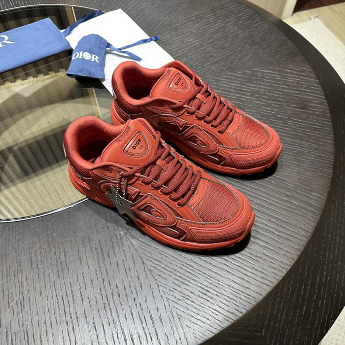 D10R SNEAKER