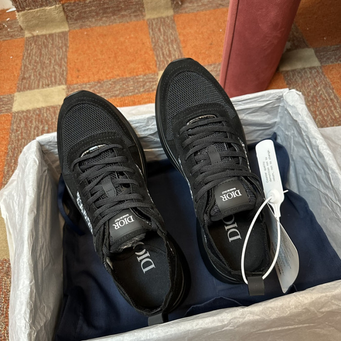 D10R B25 SNEAKER