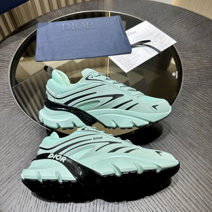 D10R B44 SNEAKER
