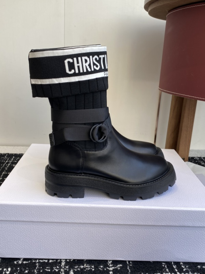 D10R boot