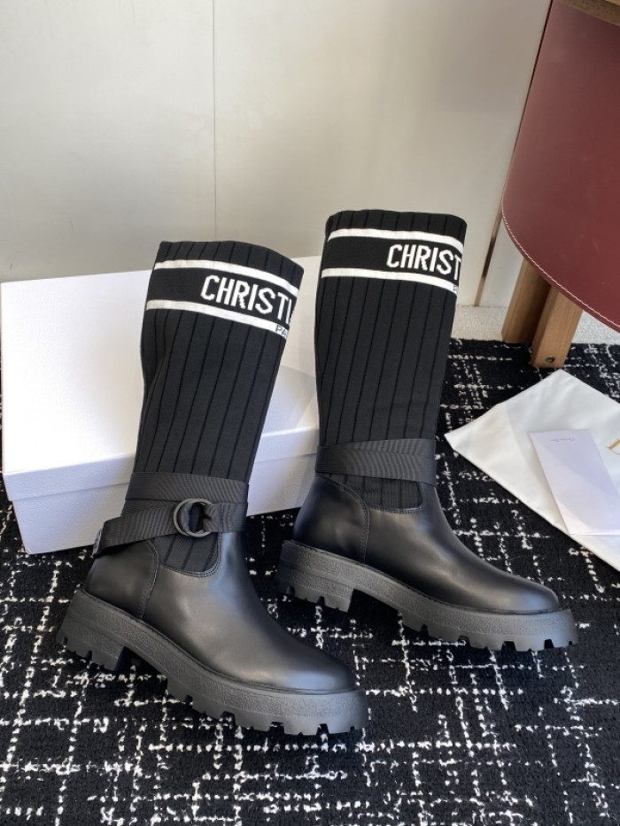 D10R boot