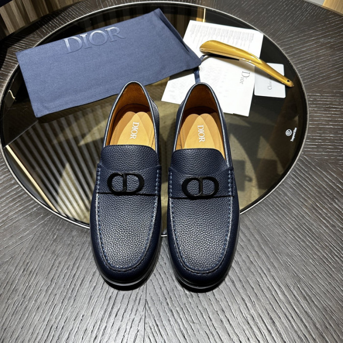 D10R SNEAKER