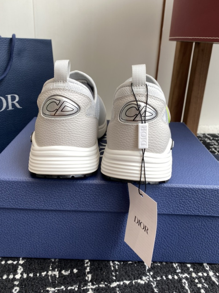 D10R SNEAKER