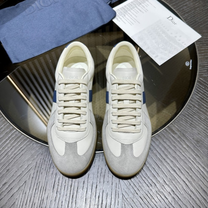 D10R SNEAKER