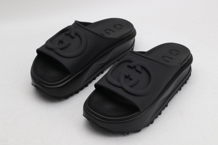 GUI SANDAL