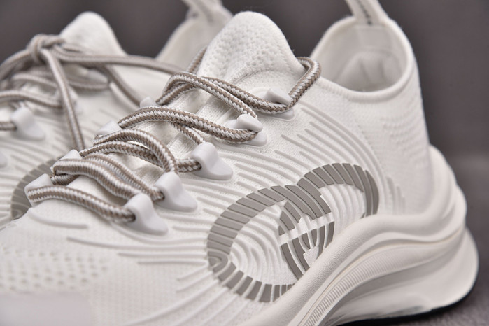 GUI SNEAKER