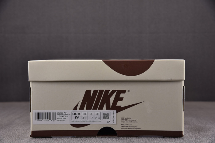 Travis Scott x Air Jordan 1 Low OG “Dark Pony/Pink Oxford”  DZ4137-206