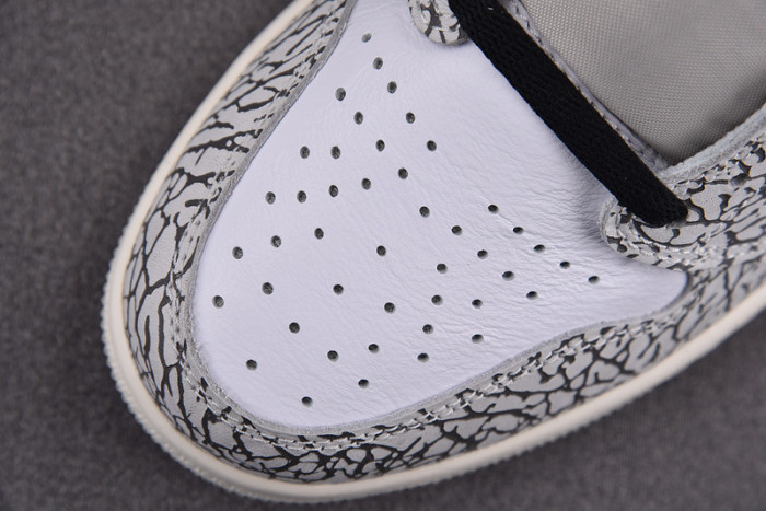 NIKE AIR JORDAN 1 HIGH OG “Elephant” DZ5485-052