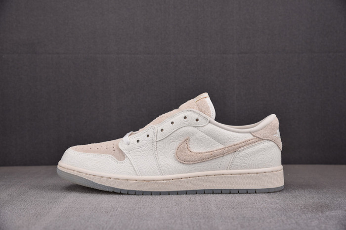 Air Jordan 1 Low OG Chris Paul FZ0455-200