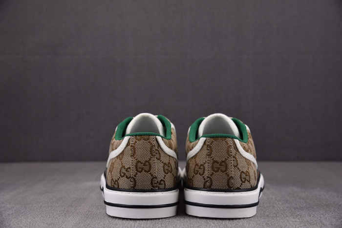 GUI SNEAKER