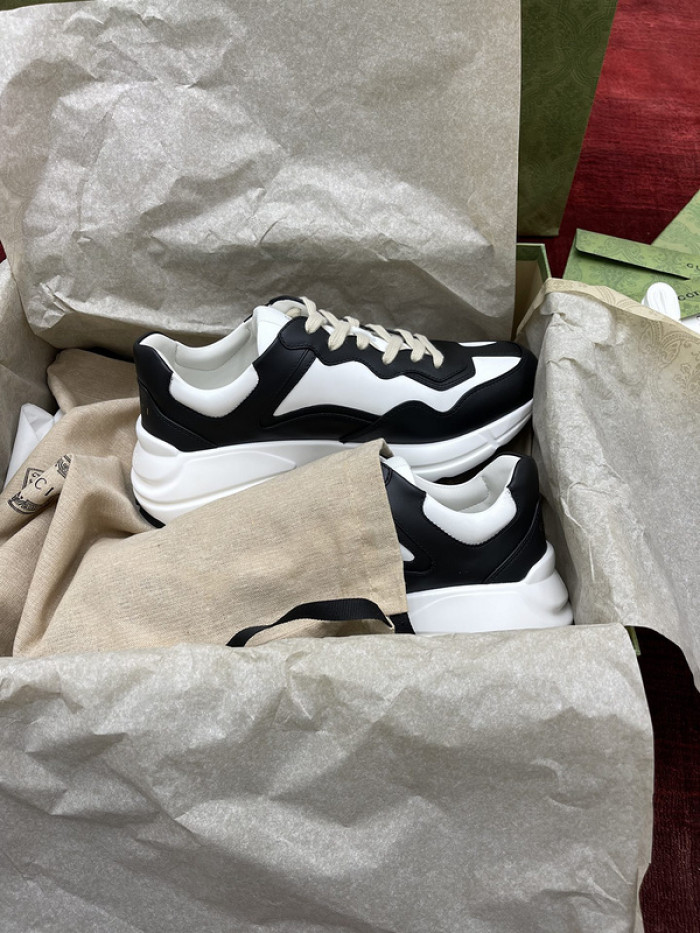 GUI SNEAKER