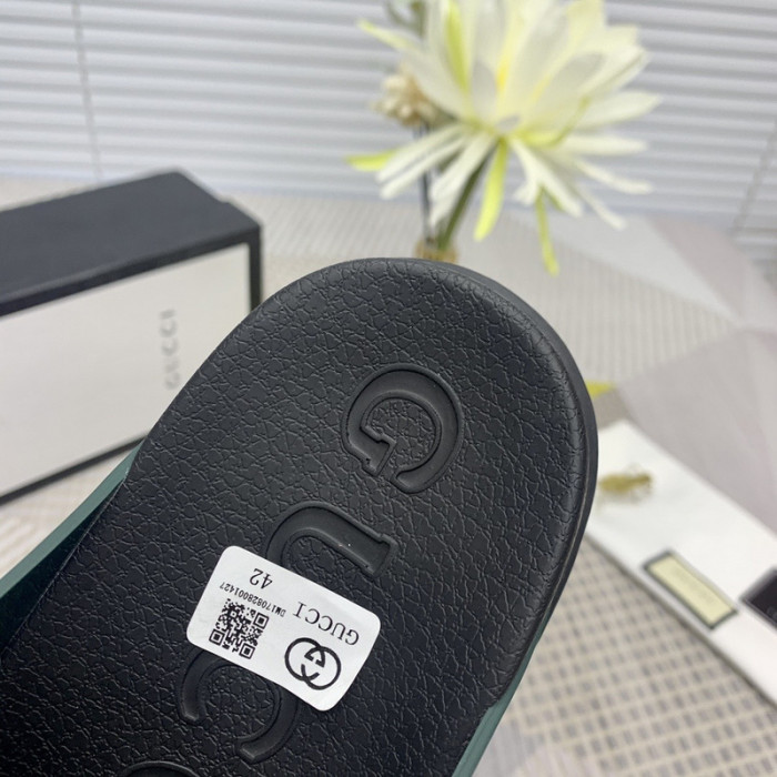 GUI SANDAL