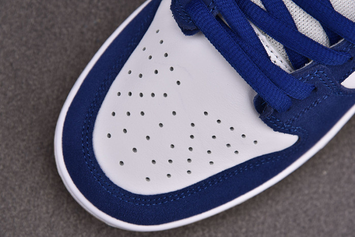 Nike SB Dunk Low  Los Angeles Dodgers DO9395-400