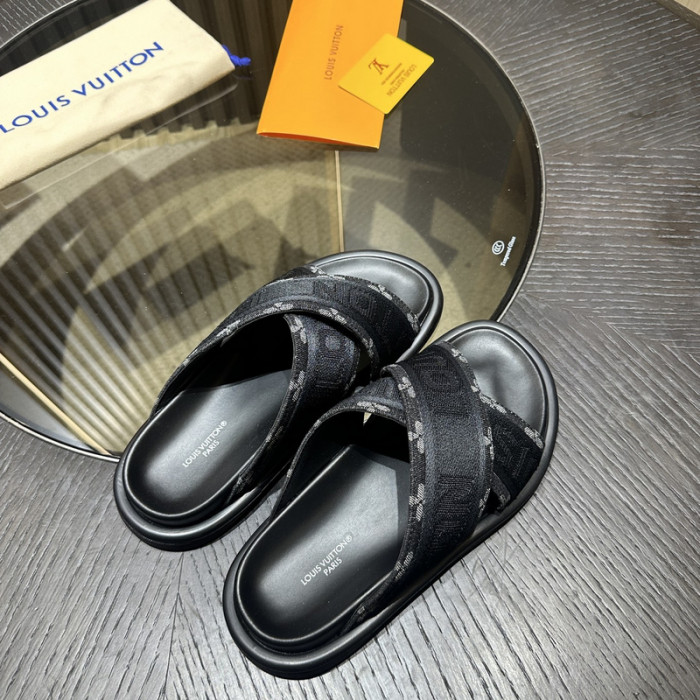 L0VT SANDAL