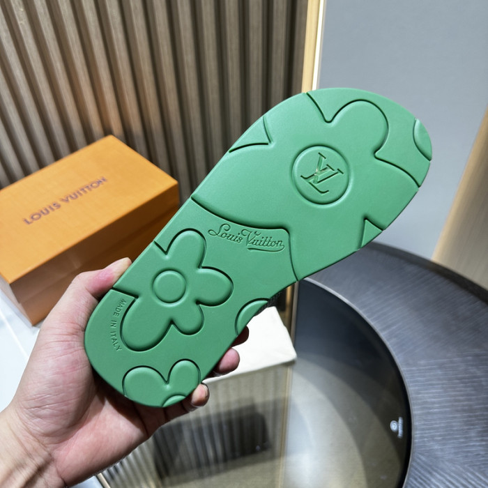 L0VT SANDAL