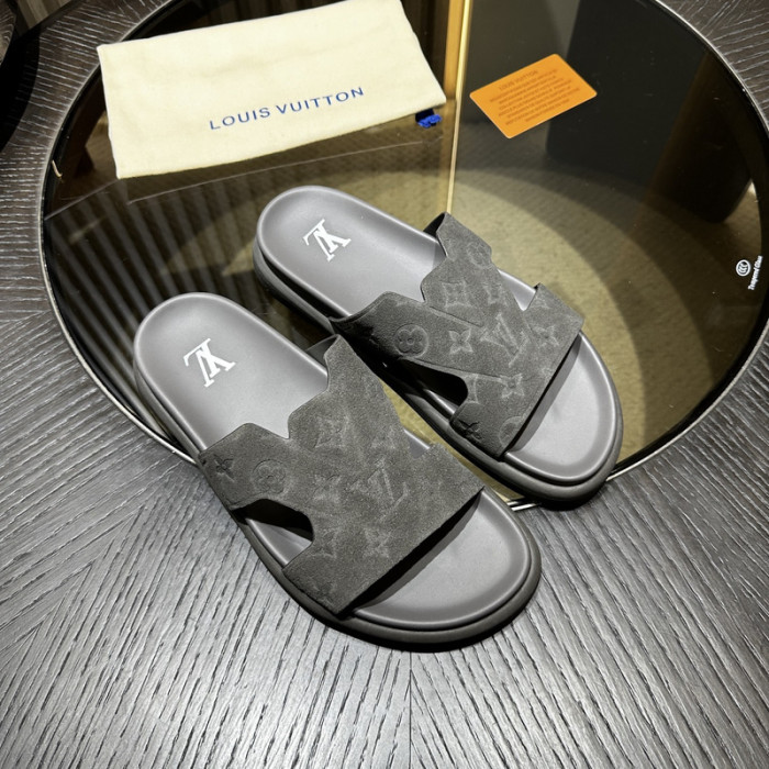 L0VT SANDAL