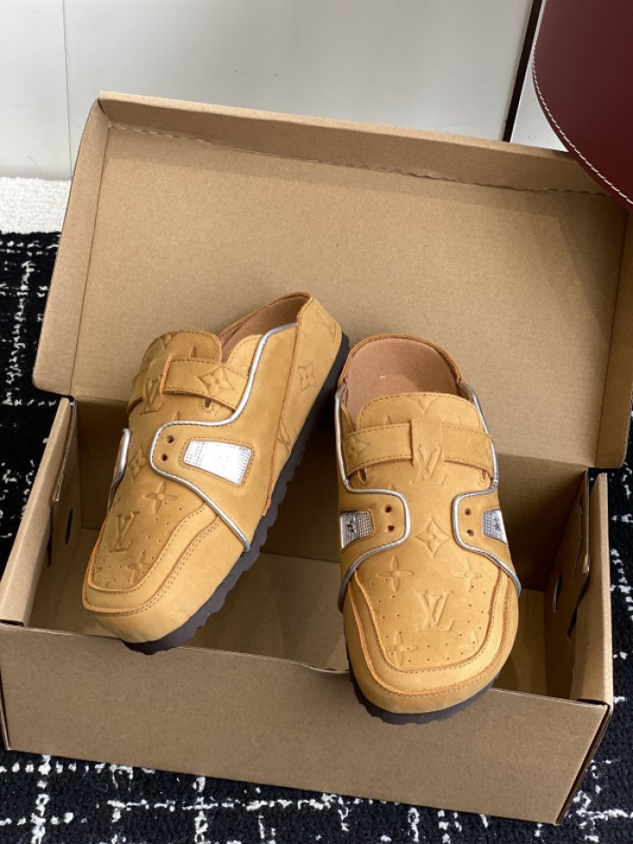 L0VT SANDAL