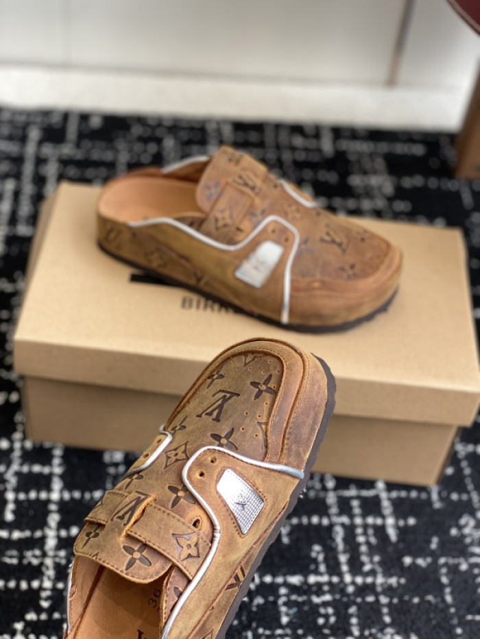 L0VT SANDAL