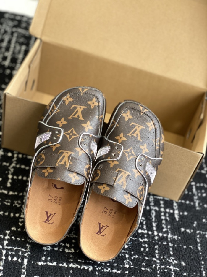 L0VT SANDAL