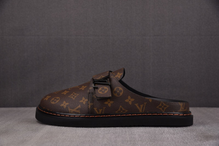 L0VT SANDAL