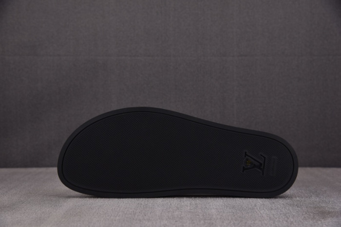L0VT SANDAL