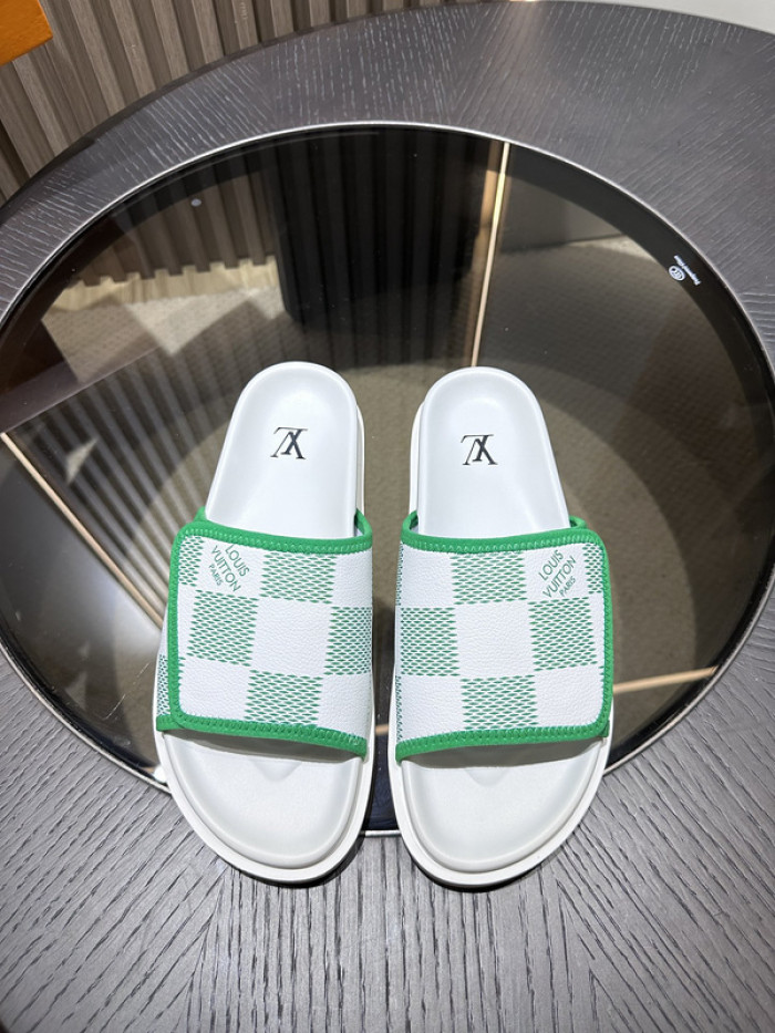 L0VT SANDAL