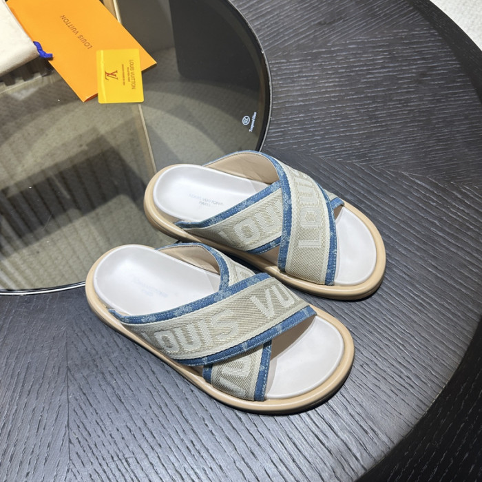 L0VT SANDAL